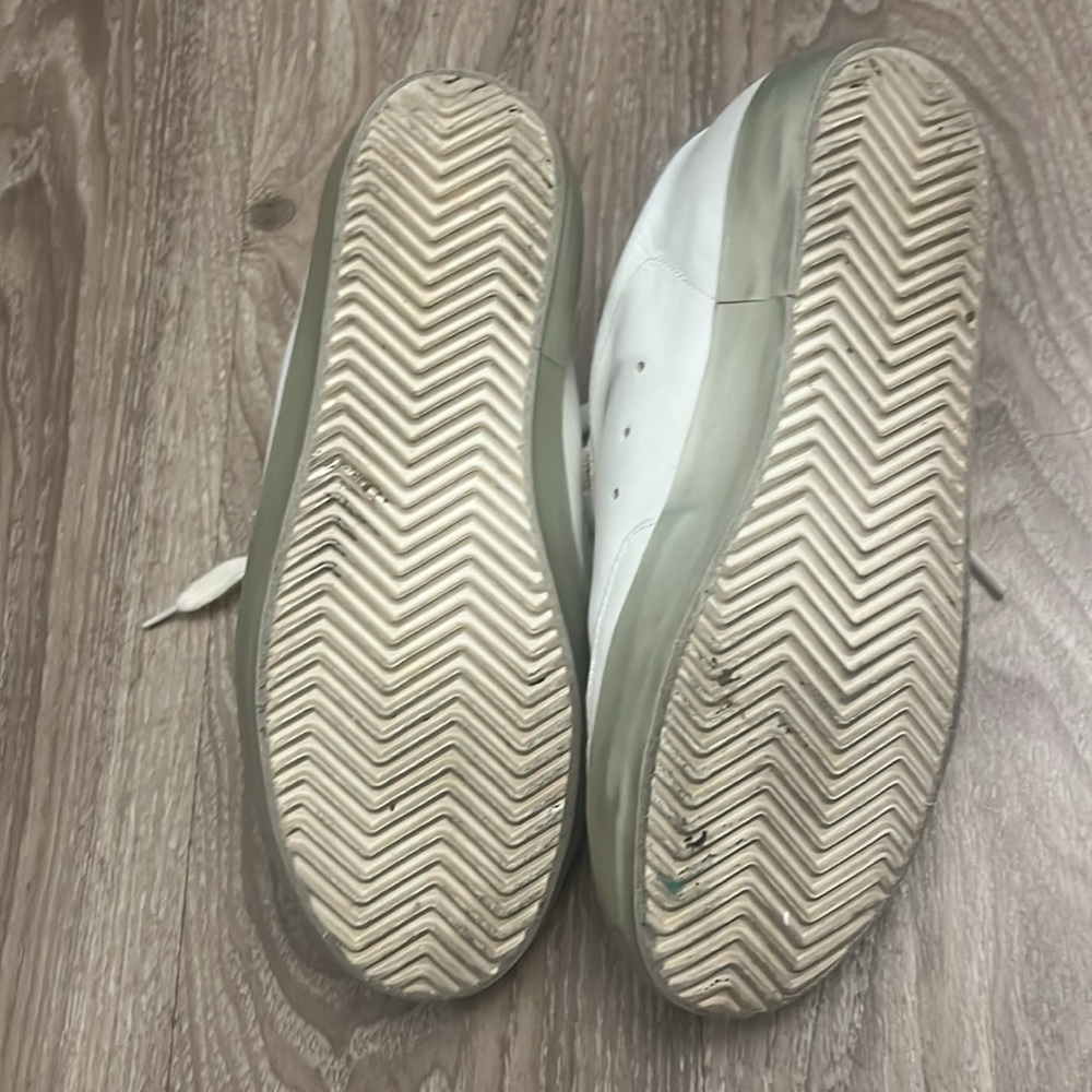 Golden Goose White Sneakers with Gold Star - Picture 3 of 5